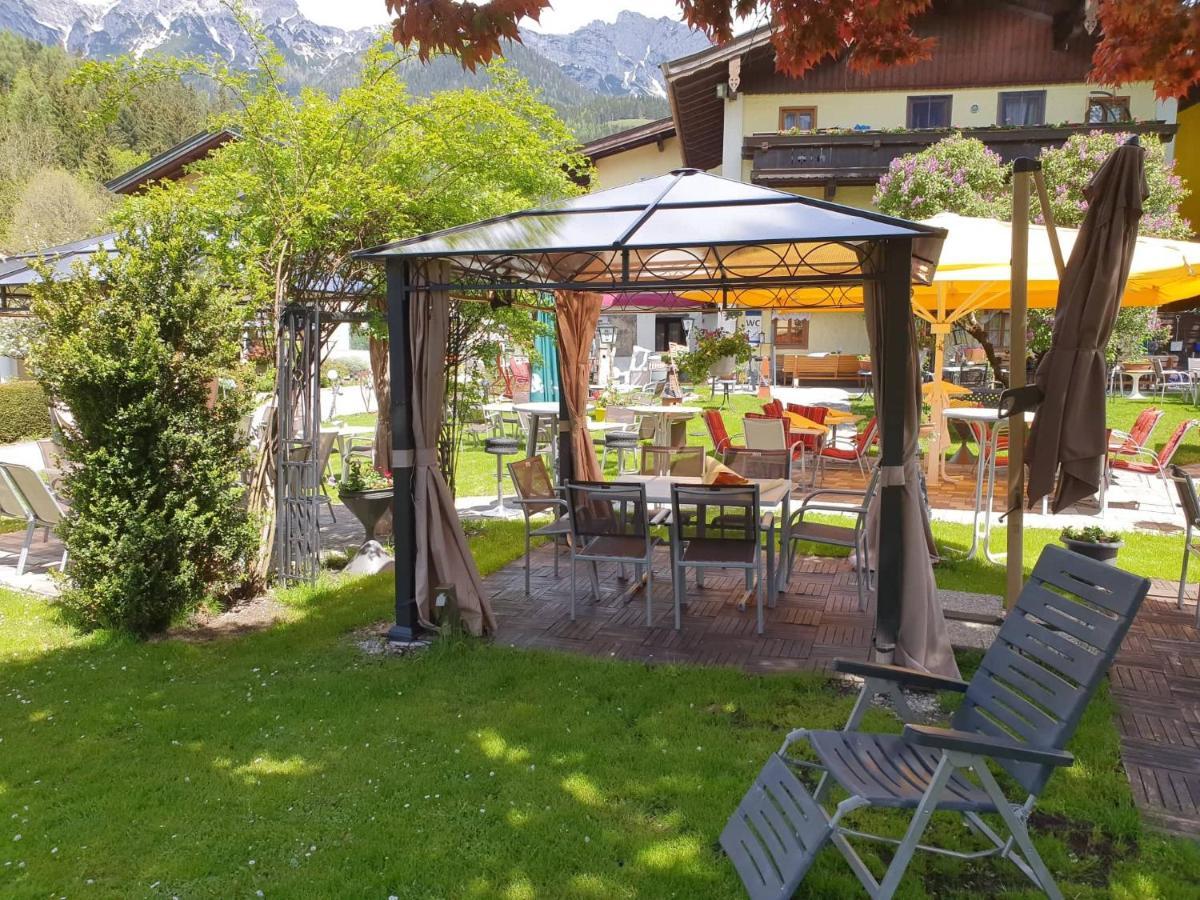 Ferienhotel Lindenhof Leogang Bagian luar foto