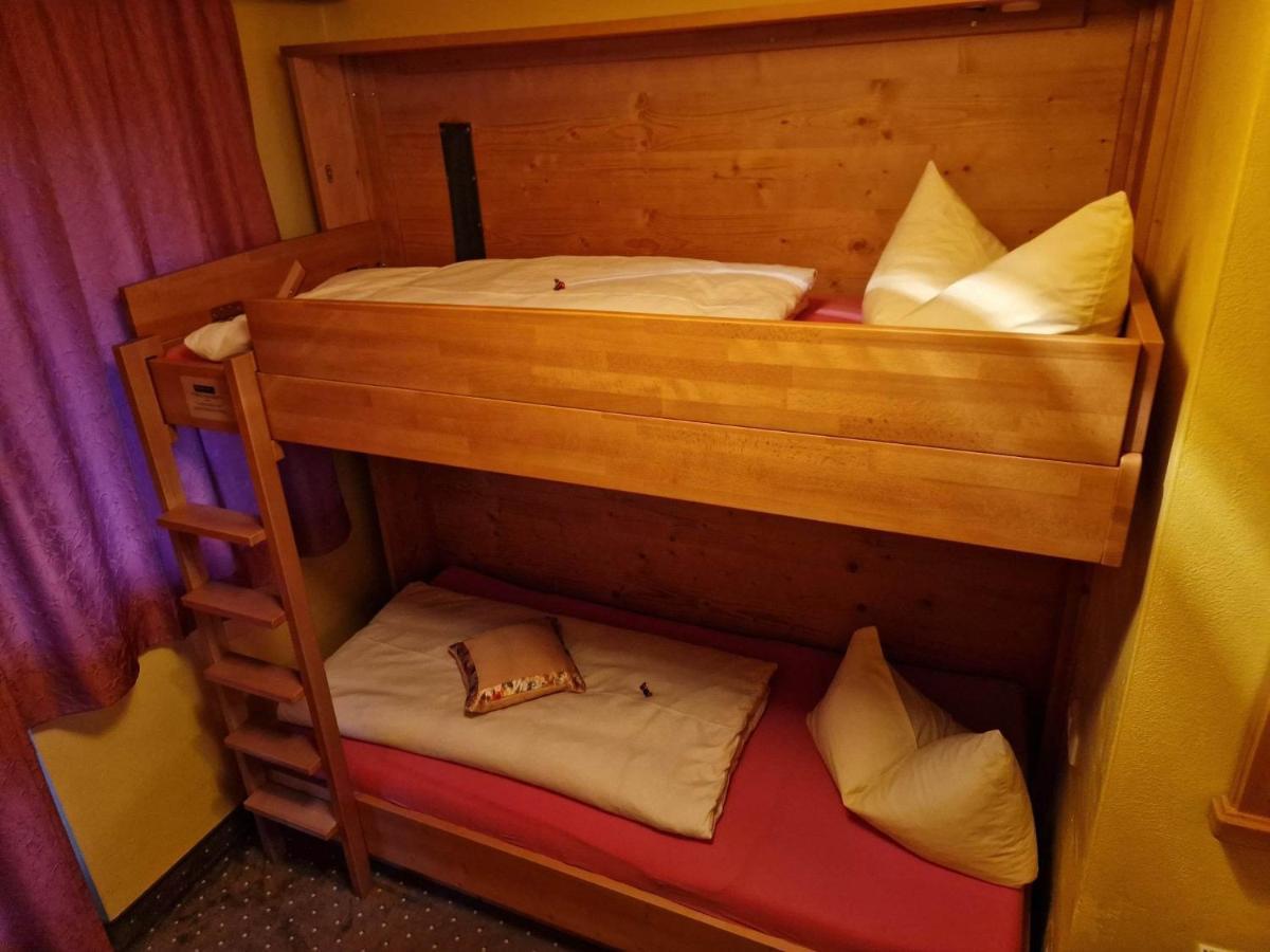 Ferienhotel Lindenhof Leogang Bagian luar foto
