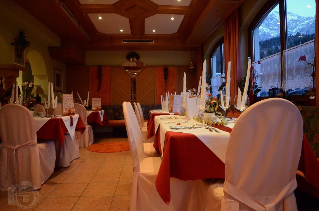 Ferienhotel Lindenhof Leogang Bagian luar foto