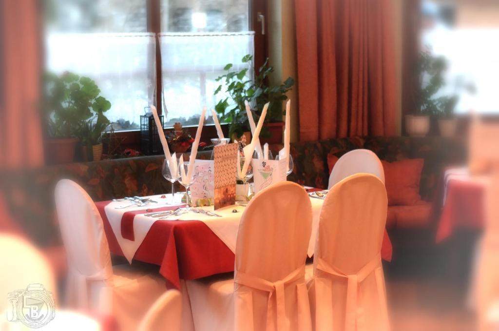 Ferienhotel Lindenhof Leogang Bagian luar foto